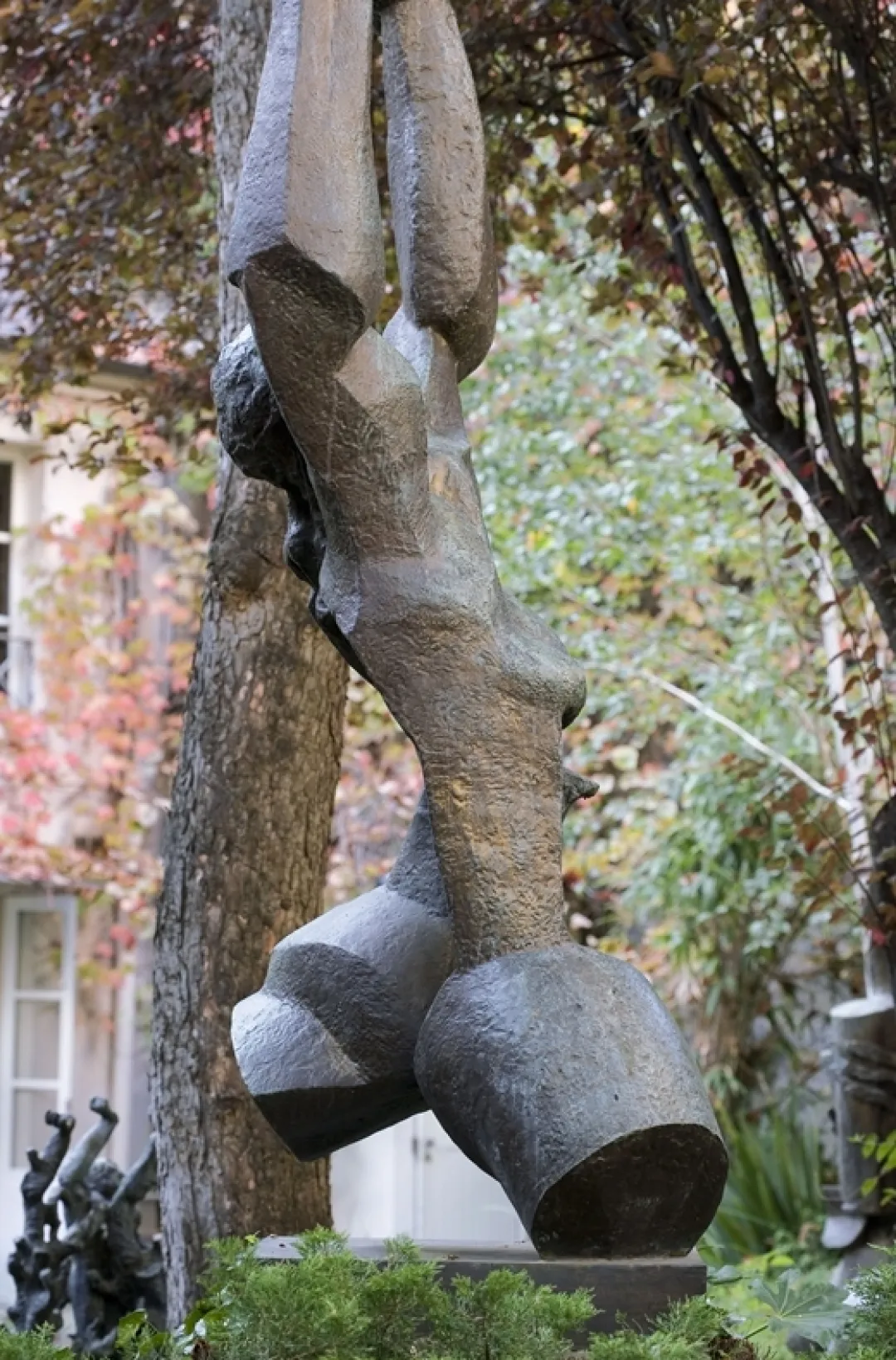 Torso of the Destroyed City | Zadkine